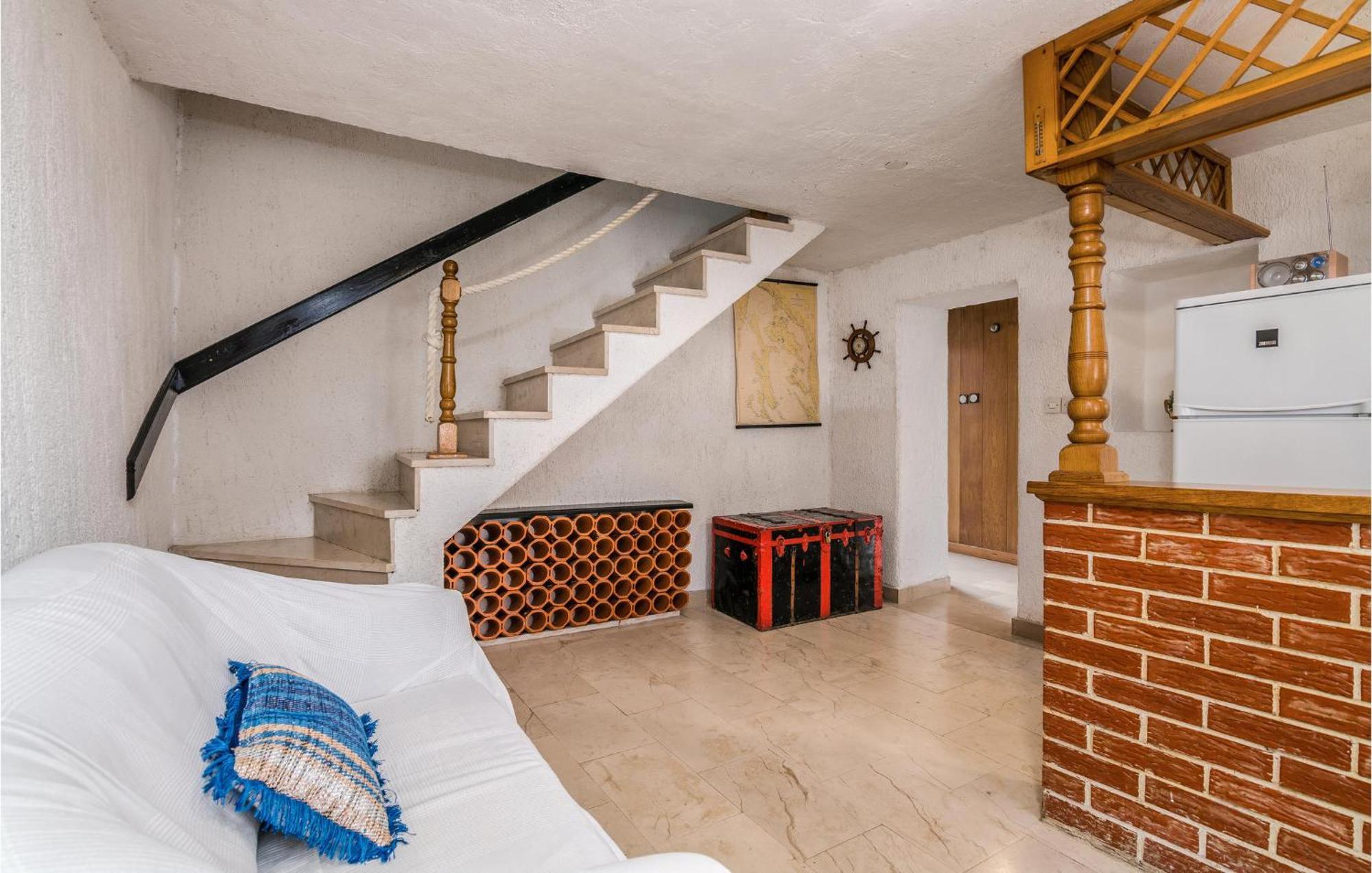 2 Bedroom Gorgeous Home In Baska Экстерьер фото