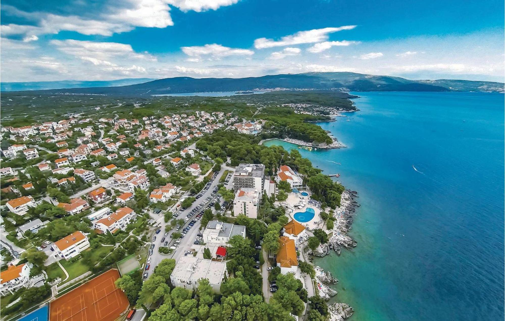 2 Bedroom Gorgeous Home In Baska Экстерьер фото
