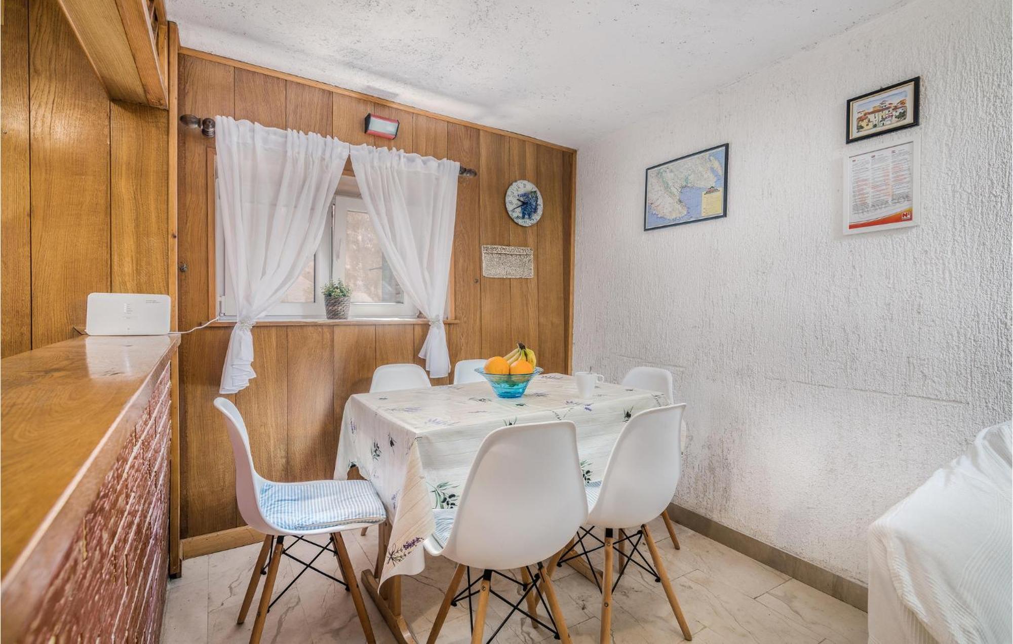 2 Bedroom Gorgeous Home In Baska Экстерьер фото