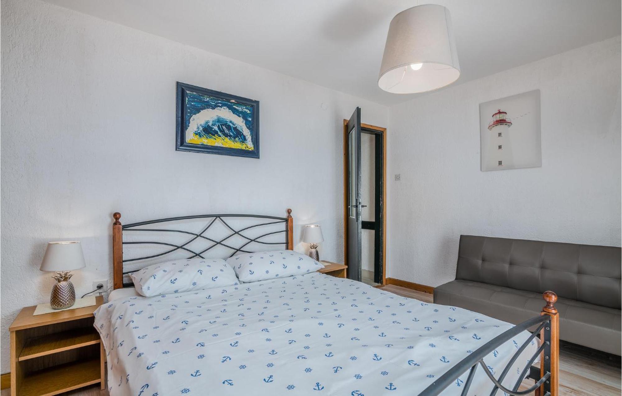 2 Bedroom Gorgeous Home In Baska Экстерьер фото